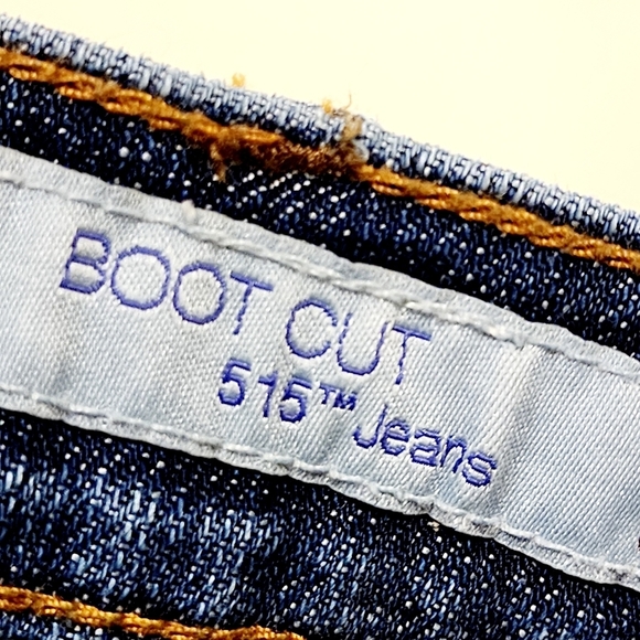LEVI'S 515 Boot Cut Women's Washed Blue Jeans size 12 short - Picture 7 of 11